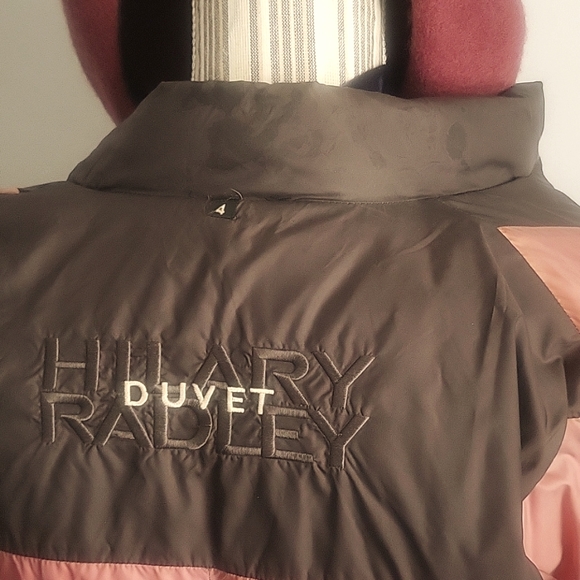 Coat - Picture 5 of 6